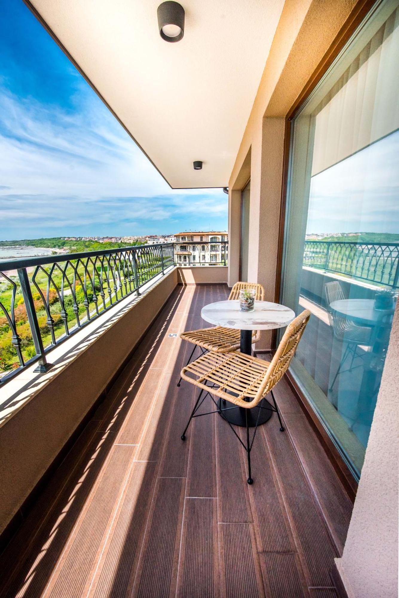 Natura All Seasons Boutique Hotel Burgas Exterior photo