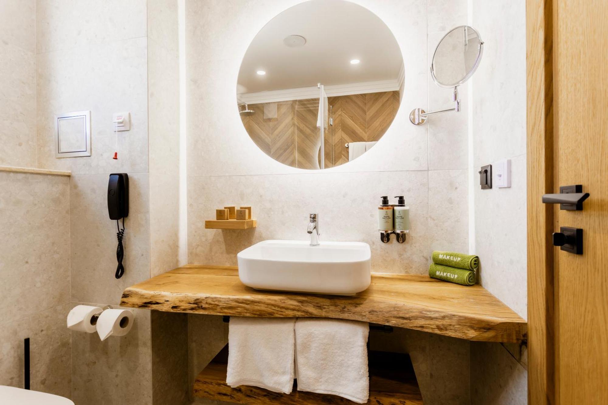 Natura All Seasons Boutique Hotel Burgas Exterior photo